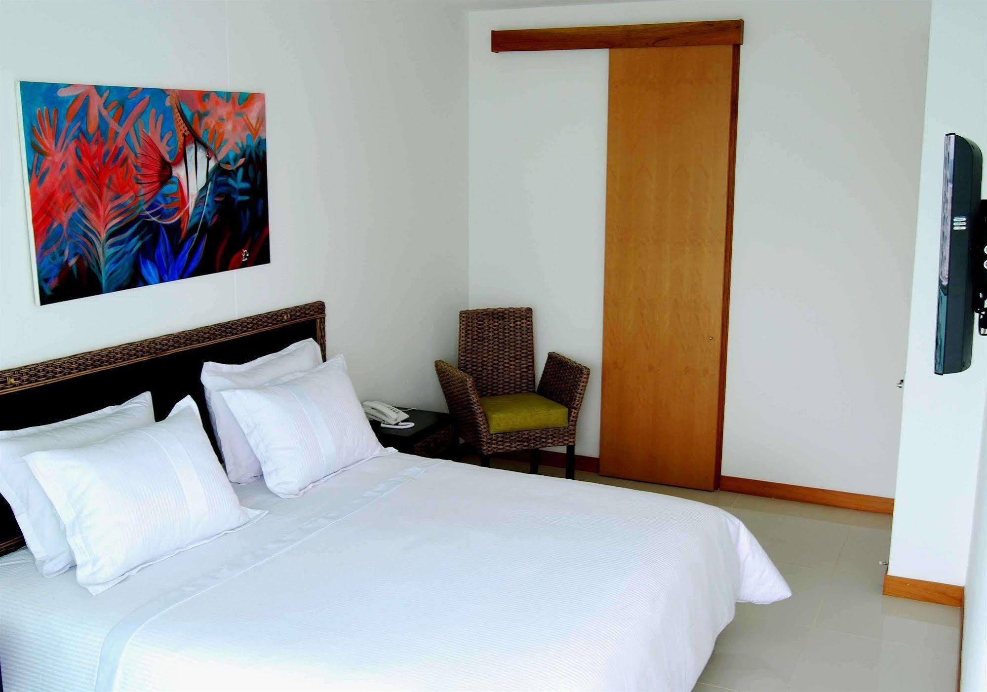 Travelers Orange Cartagena Aparthotel ภายนอก รูปภาพ